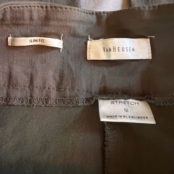 Van Heusen slim fit stretch size 12 pants - Picture 3 of 4